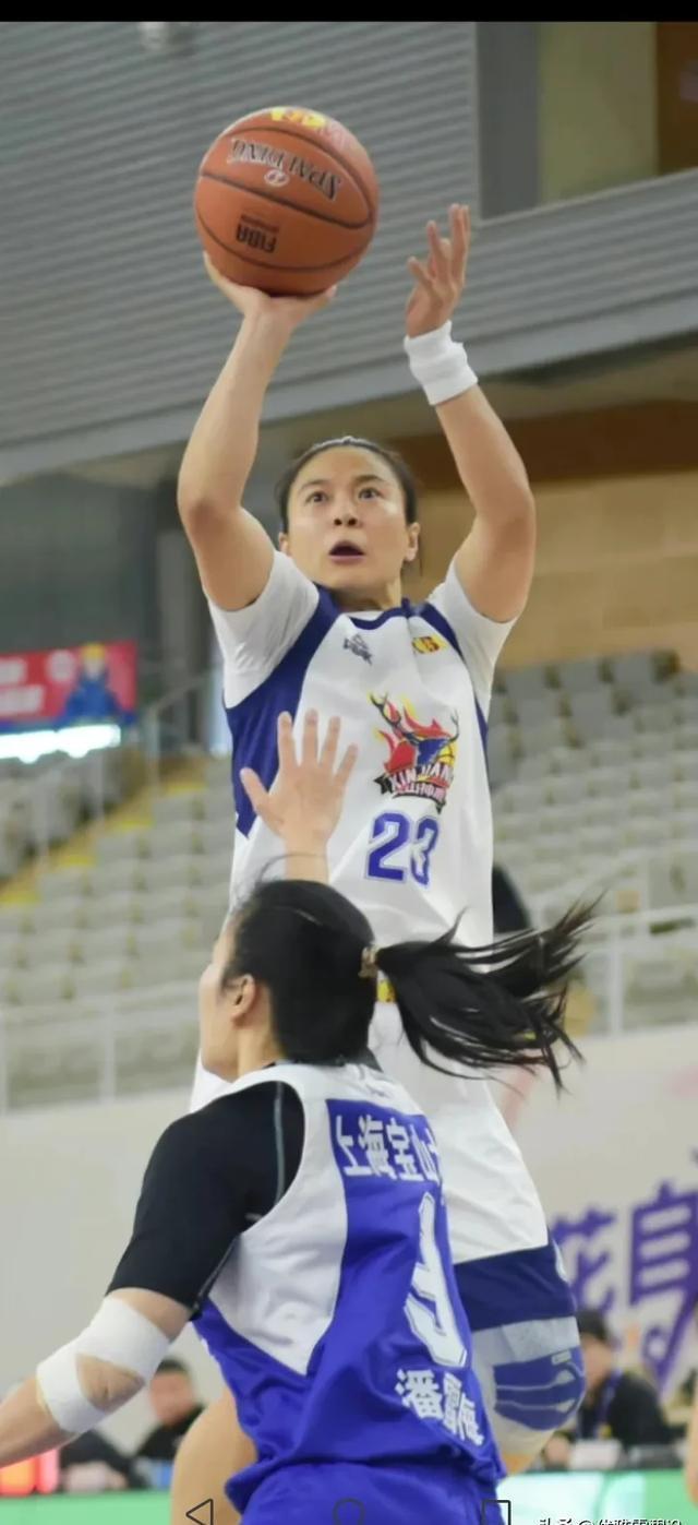 精彩对决！亚洲豪强赛场上演