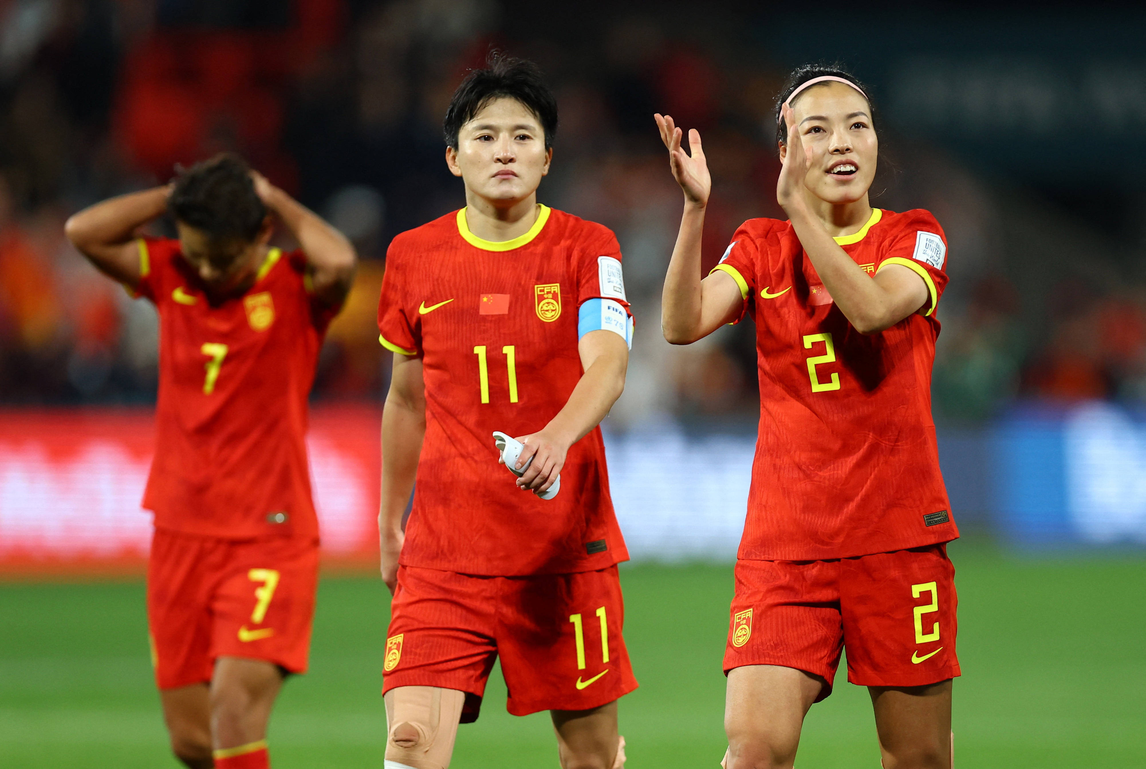 国际比赛:中国女足队员展现出色表现