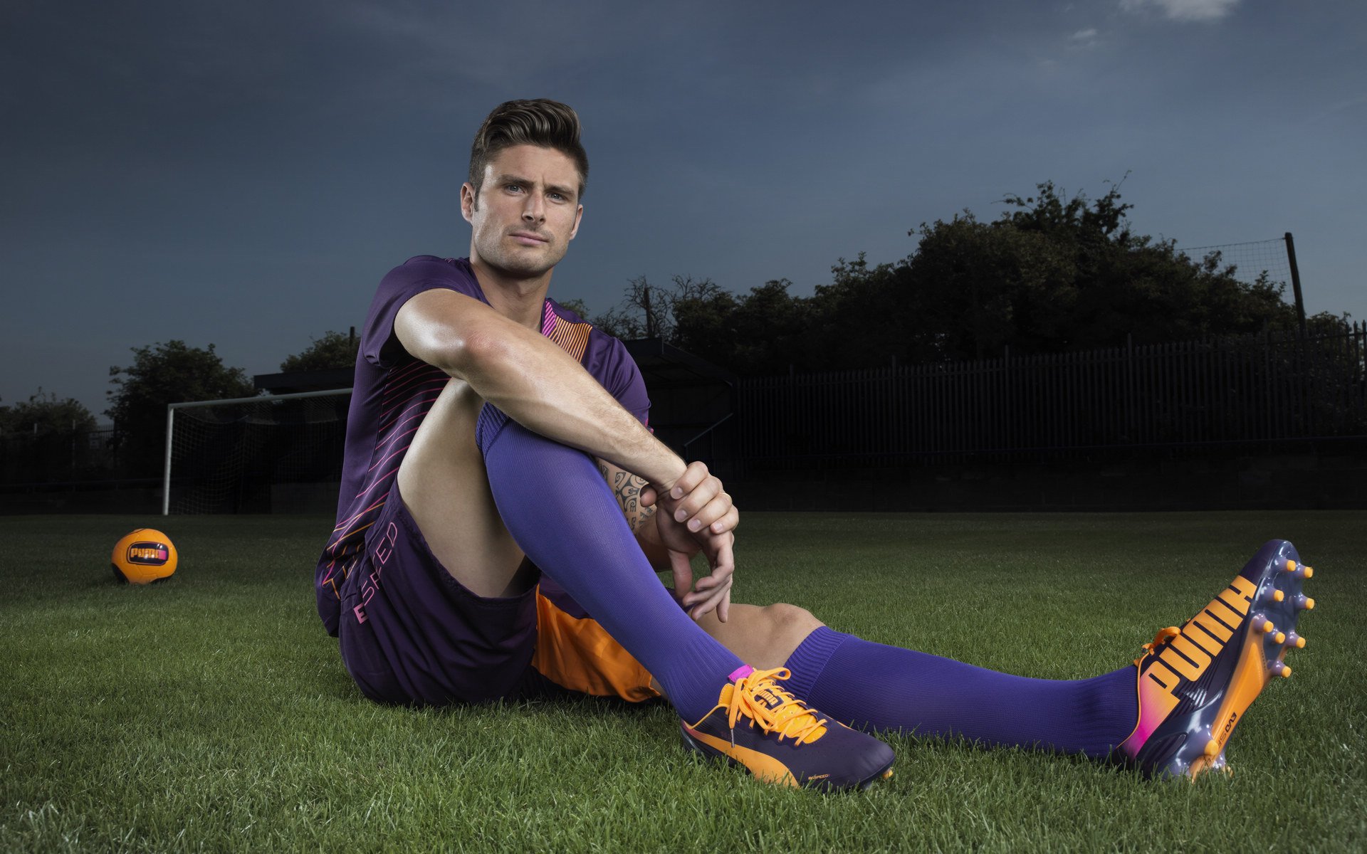 爱游戏入口-当铁幕重临斯坦福桥，乌克兰铁血意志如何碾压欧洲豪门，与佩德里的星光一道，刻下不可复制的足球史诗